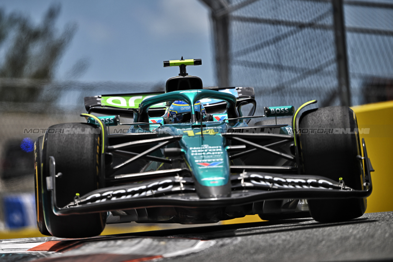 GP MIAMI, Fernando Alonso (ESP) Aston Martin F1 Team AMR25.

02.05.2025. Formula 1 World Championship, Rd 6, Miami Grand Prix, Miami, Florida, USA, Sprint Qualifiche Day.

- www.xpbimages.com, EMail: requests@xpbimages.com © Copyright: Price / XPB Images