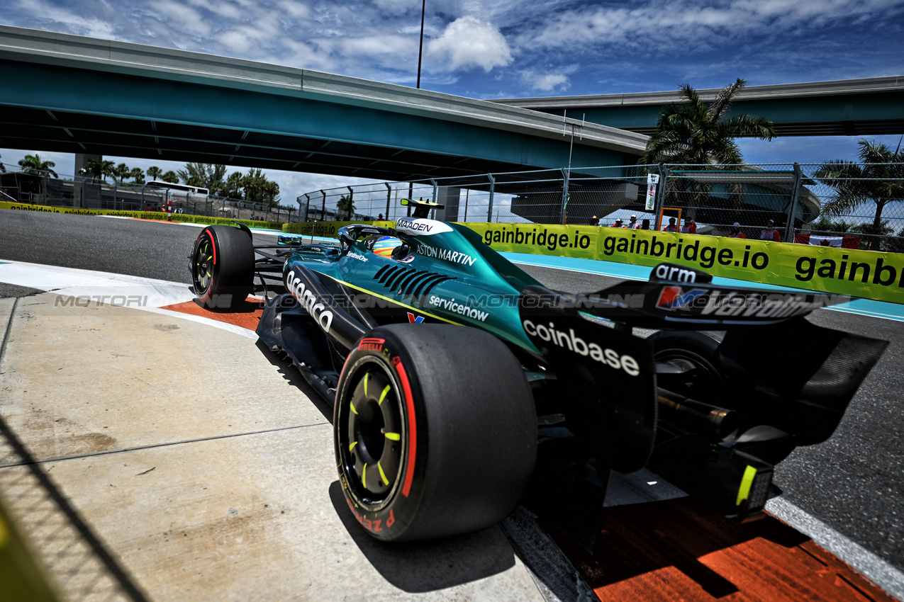 GP MIAMI, Fernando Alonso (ESP) Aston Martin F1 Team AMR25.

02.05.2025. Formula 1 World Championship, Rd 6, Miami Grand Prix, Miami, Florida, USA, Sprint Qualifiche Day.

- www.xpbimages.com, EMail: requests@xpbimages.com © Copyright: Price / XPB Images