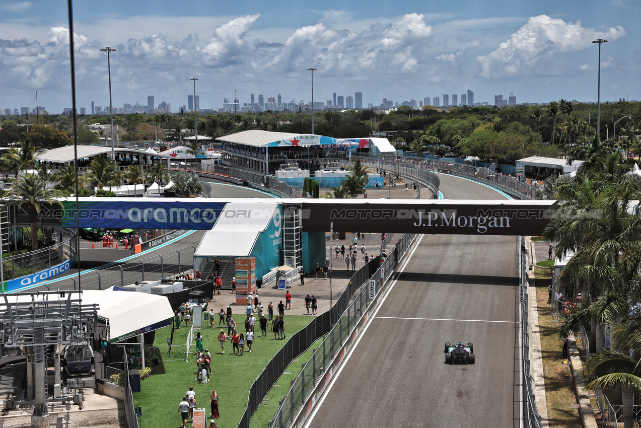 GP MIAMI, George Russell (GBR) Mercedes AMG F1 W16.

02.05.2025. Formula 1 World Championship, Rd 6, Miami Grand Prix, Miami, Florida, USA, Sprint Qualifiche Day.

- www.xpbimages.com, EMail: requests@xpbimages.com © Copyright: Moy / XPB Images