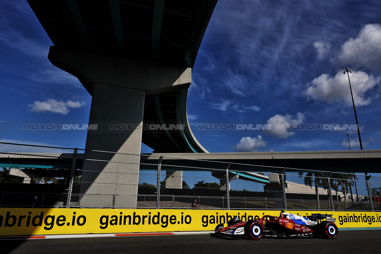 GP MIAMI, Lewis Hamilton (GBR) Ferrari SF-25.

02.05.2025. Formula 1 World Championship, Rd 6, Miami Grand Prix, Miami, Florida, USA, Sprint Qualifiche Day.

- www.xpbimages.com, EMail: requests@xpbimages.com © Copyright: Charniaux / XPB Images