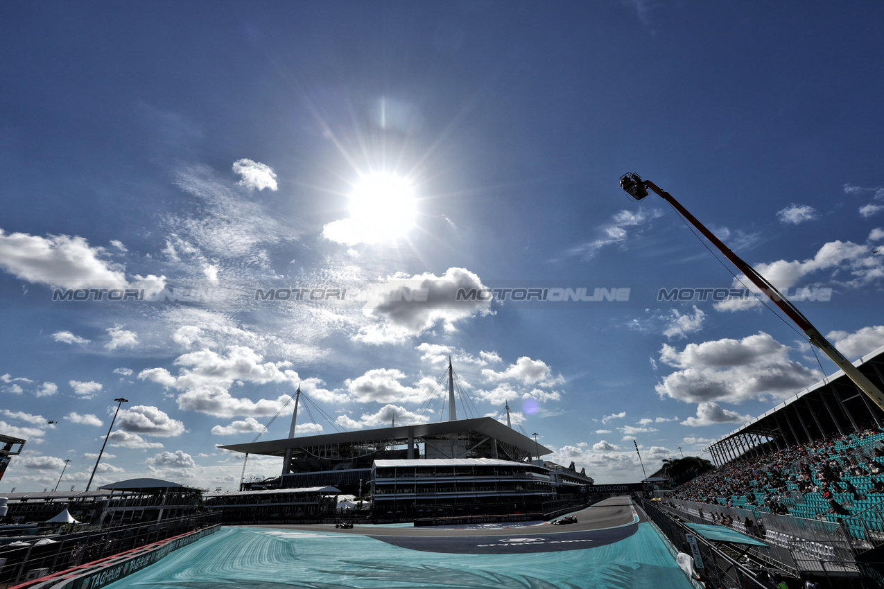 GP MIAMI, Isack Hadjar (FRA) Racing Bulls VCARB 02.

02.05.2025. Formula 1 World Championship, Rd 6, Miami Grand Prix, Miami, Florida, USA, Sprint Qualifiche Day.

- www.xpbimages.com, EMail: requests@xpbimages.com © Copyright: Moy / XPB Images