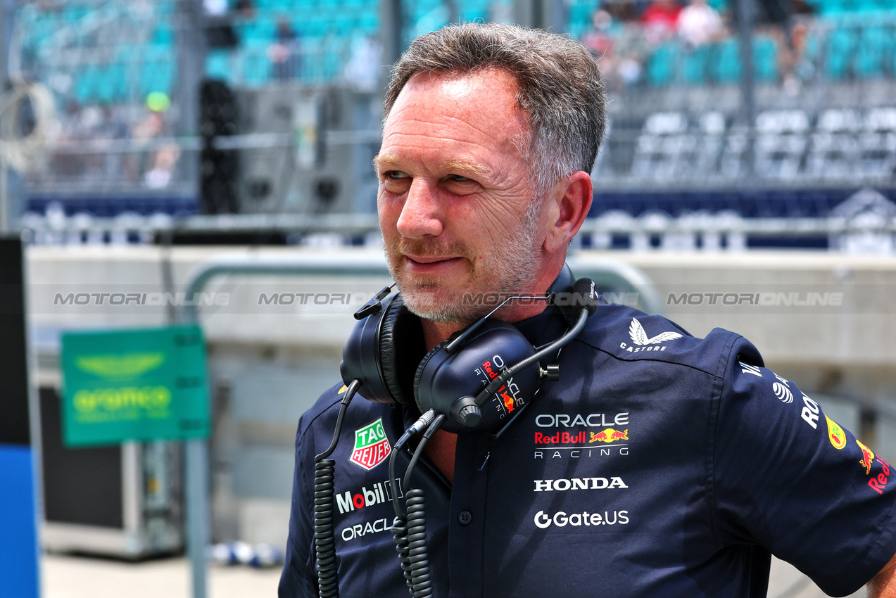 GP MIAMI, Christian Horner (GBR) Red Bull Racing Team Principal.

02.05.2025. Formula 1 World Championship, Rd 6, Miami Grand Prix, Miami, Florida, USA, Sprint Qualifiche Day.

- www.xpbimages.com, EMail: requests@xpbimages.com © Copyright: Batchelor / XPB Images