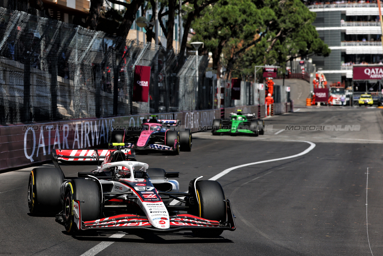 GP MONACO, Oliver Bearman (GBR) Haas VF-25.

25.05.2025. Formula 1 World Championship, Rd 8, Monaco Grand Prix, Monte Carlo, Monaco, Gara Day.

- www.xpbimages.com, EMail: requests@xpbimages.com © Copyright: Batchelor / XPB Images
