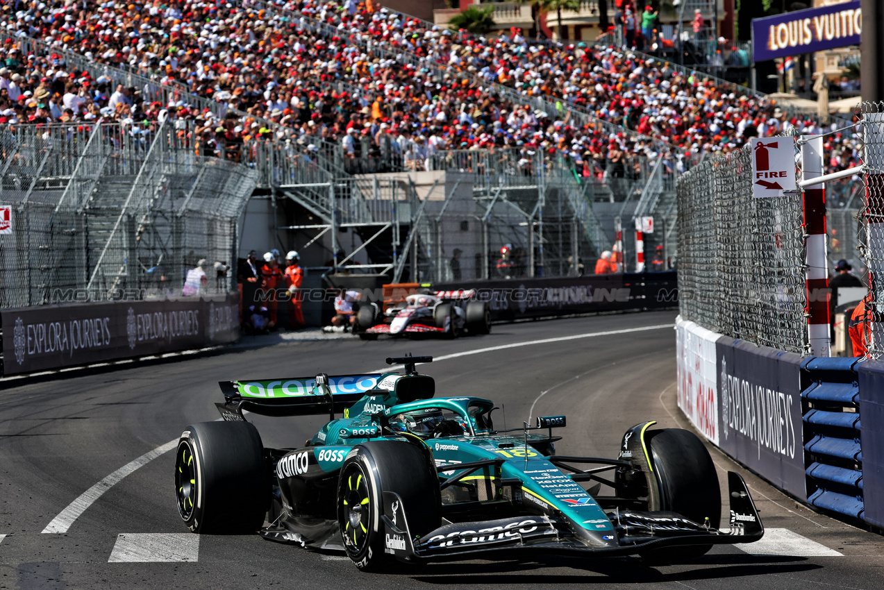 GP MONACO, Lance Stroll (CDN) Aston Martin F1 Team AMR25.

25.05.2025. Formula 1 World Championship, Rd 8, Monaco Grand Prix, Monte Carlo, Monaco, Gara Day.

- www.xpbimages.com, EMail: requests@xpbimages.com © Copyright: Batchelor / XPB Images