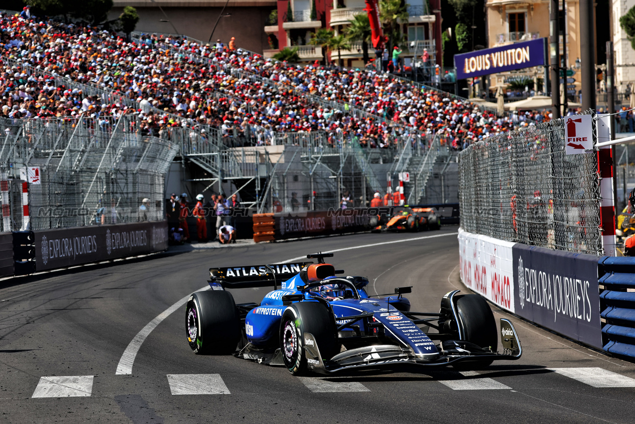 GP MONACO, Alexander Albon (THA) Atlassian Williams Racing FW47.

25.05.2025. Formula 1 World Championship, Rd 8, Monaco Grand Prix, Monte Carlo, Monaco, Gara Day.

- www.xpbimages.com, EMail: requests@xpbimages.com © Copyright: Batchelor / XPB Images