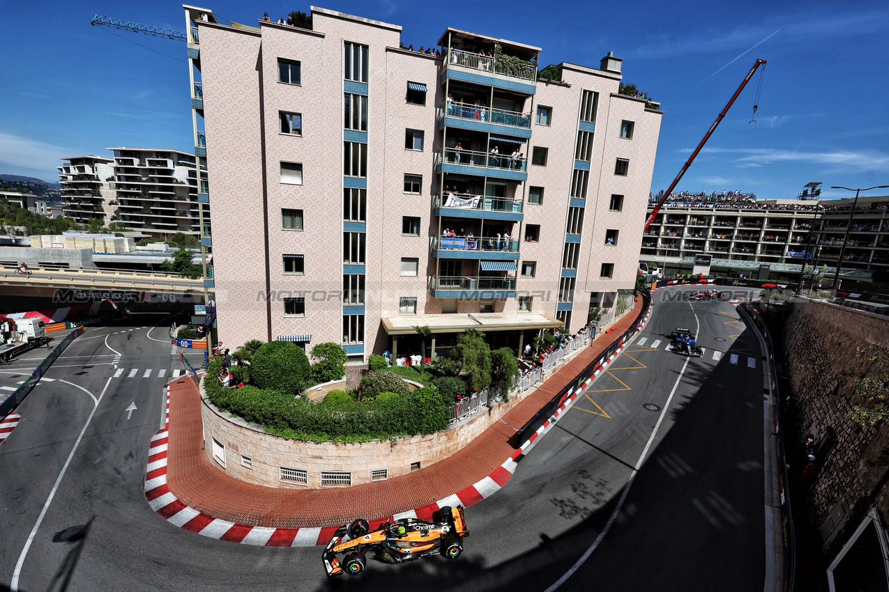 GP MONACO, Lando Norris (GBR) McLaren MCL39.

25.05.2025. Formula 1 World Championship, Rd 8, Monaco Grand Prix, Monte Carlo, Monaco, Gara Day.

- www.xpbimages.com, EMail: requests@xpbimages.com © Copyright: Moy / XPB Images