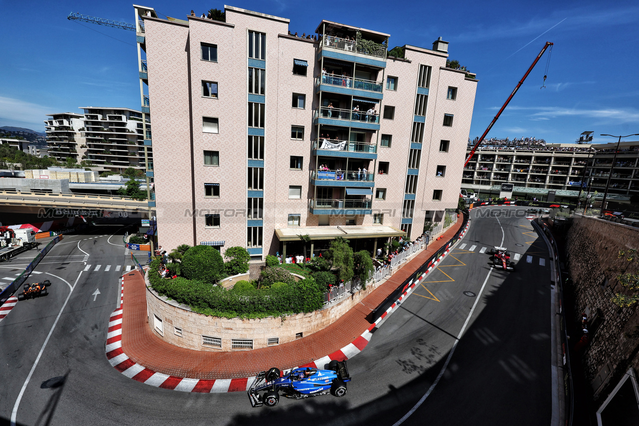 GP MONACO, Alexander Albon (THA) Atlassian Williams Racing FW47.

25.05.2025. Formula 1 World Championship, Rd 8, Monaco Grand Prix, Monte Carlo, Monaco, Gara Day.

- www.xpbimages.com, EMail: requests@xpbimages.com © Copyright: Moy / XPB Images