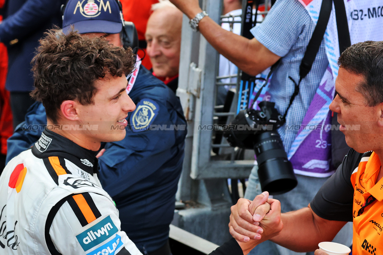 GP MONACO, Gara winner Lando Norris (GBR) McLaren celebrates in parc ferme.

25.05.2025. Formula 1 World Championship, Rd 8, Monaco Grand Prix, Monte Carlo, Monaco, Gara Day.

- www.xpbimages.com, EMail: requests@xpbimages.com © Copyright: Charniaux / XPB Images