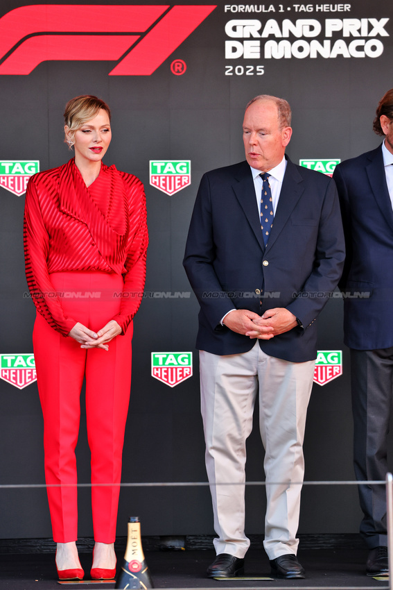 GP MONACO, (L to R): Princess Charlene of Monaco with HSH Prince Albert of Monaco (MON) on the podium.

25.05.2025. Formula 1 World Championship, Rd 8, Monaco Grand Prix, Monte Carlo, Monaco, Gara Day.

- www.xpbimages.com, EMail: requests@xpbimages.com © Copyright: Batchelor / XPB Images
