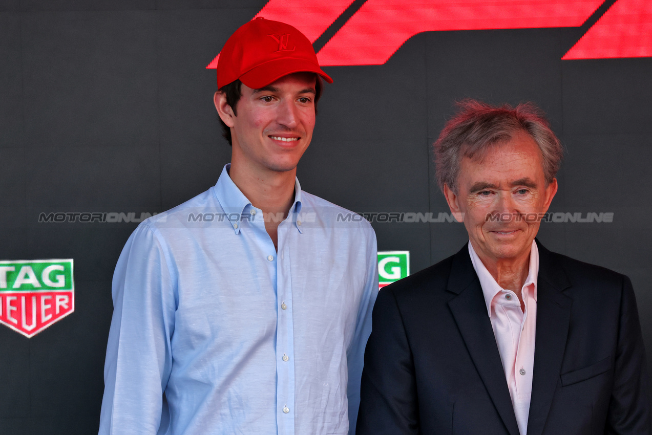 GP MONACO, Podium dignitaries.

25.05.2025. Formula 1 World Championship, Rd 8, Monaco Grand Prix, Monte Carlo, Monaco, Gara Day.

- www.xpbimages.com, EMail: requests@xpbimages.com © Copyright: Batchelor / XPB Images