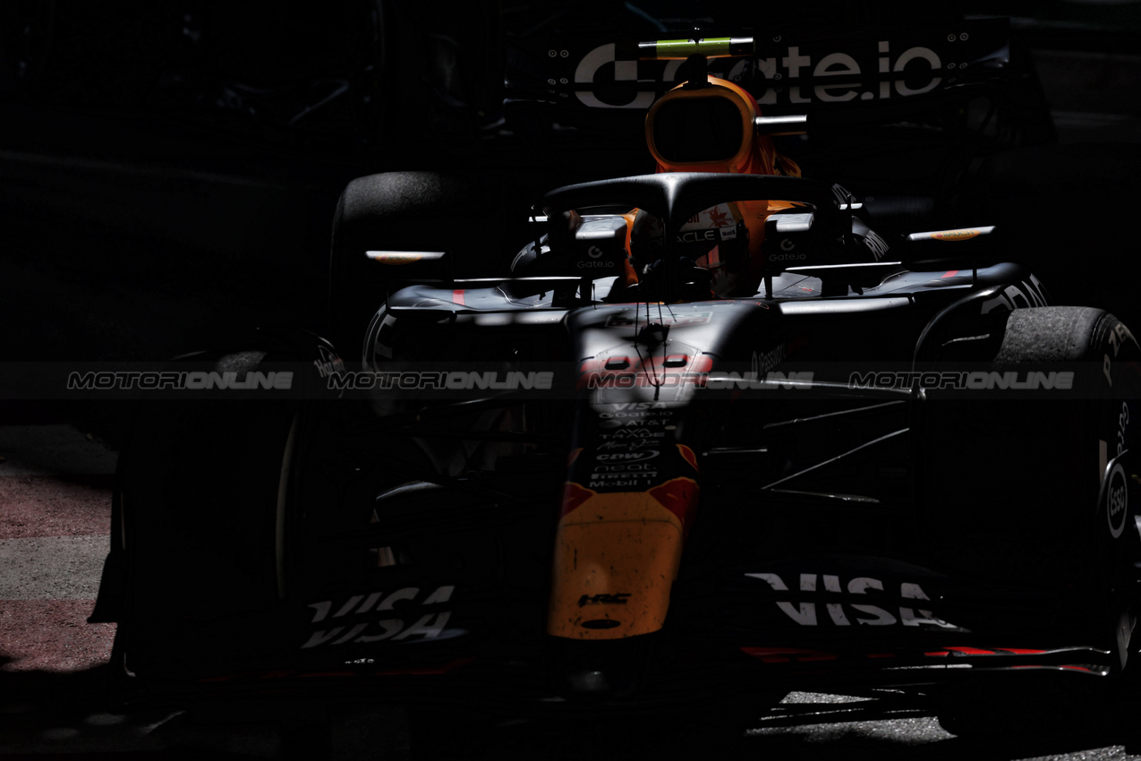 GP MONACO, Yuki Tsunoda (JPN) Red Bull Racing RB21.

25.05.2025. Formula 1 World Championship, Rd 8, Monaco Grand Prix, Monte Carlo, Monaco, Gara Day.

- www.xpbimages.com, EMail: requests@xpbimages.com © Copyright: Moy / XPB Images