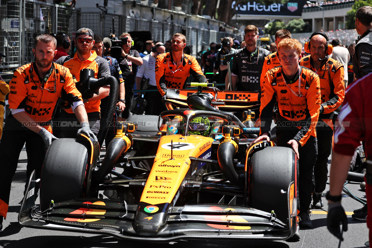 GP MONACO, Lando Norris (GBR) McLaren MCL39 on the grid.

25.05.2025. Formula 1 World Championship, Rd 8, Monaco Grand Prix, Monte Carlo, Monaco, Gara Day.

- www.xpbimages.com, EMail: requests@xpbimages.com © Copyright: Moy / XPB Images