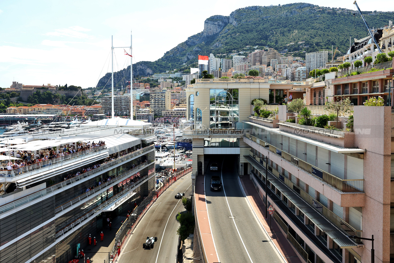 GP MONACO, Andrea Kimi Antonelli (ITA) Mercedes AMG F1 W16.

25.05.2025. Formula 1 World Championship, Rd 8, Monaco Grand Prix, Monte Carlo, Monaco, Gara Day.

- www.xpbimages.com, EMail: requests@xpbimages.com © Copyright: Bearne / XPB Images