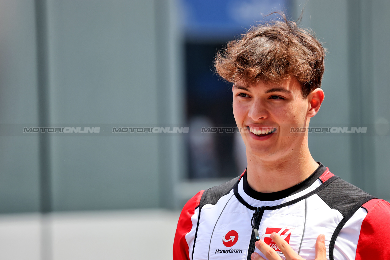 GP MONACO, Oliver Bearman (GBR) Haas F1 Team.

25.05.2025. Formula 1 World Championship, Rd 8, Monaco Grand Prix, Monte Carlo, Monaco, Gara Day.

- www.xpbimages.com, EMail: requests@xpbimages.com © Copyright: Charniaux / XPB Images