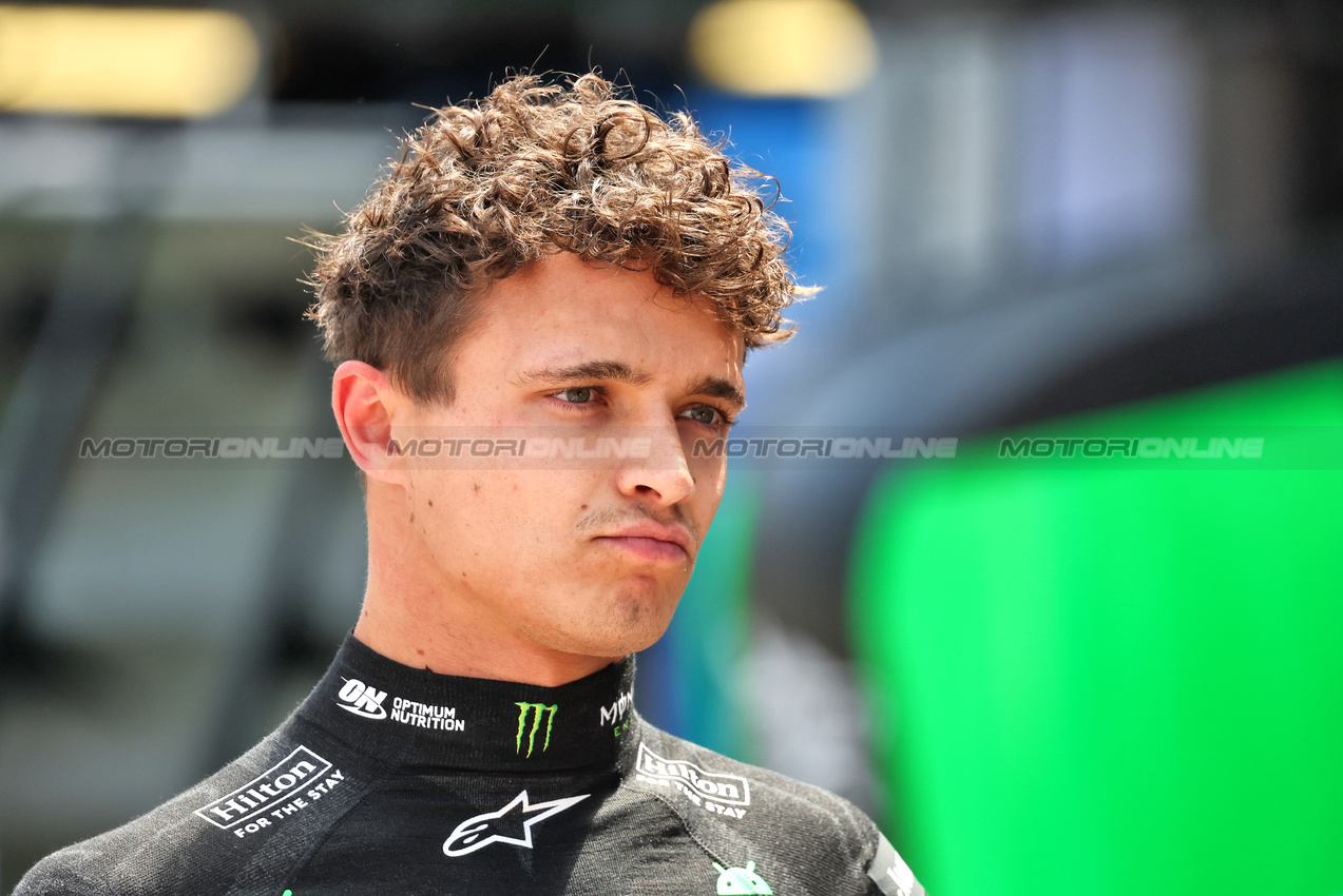 GP MONACO, Lando Norris (GBR) McLaren.

25.05.2025. Formula 1 World Championship, Rd 8, Monaco Grand Prix, Monte Carlo, Monaco, Gara Day.

- www.xpbimages.com, EMail: requests@xpbimages.com © Copyright: Charniaux / XPB Images