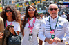 GP MONACO, Naomi Campbell (GBR) (Centre) with Peter Kenyon, Atlassian Williams Racing Commercial Advisor (Right).

25.05.2025. Formula 1 World Championship, Rd 8, Monaco Grand Prix, Monte Carlo, Monaco, Gara Day.

- www.xpbimages.com, EMail: requests@xpbimages.com © Copyright: Batchelor / XPB Images