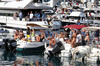 GP MONACO, Circuit Atmosfera - fans on boats in the harbour.

25.05.2025. Formula 1 World Championship, Rd 8, Monaco Grand Prix, Monte Carlo, Monaco, Gara Day.

- www.xpbimages.com, EMail: requests@xpbimages.com © Copyright: Moy / XPB Images