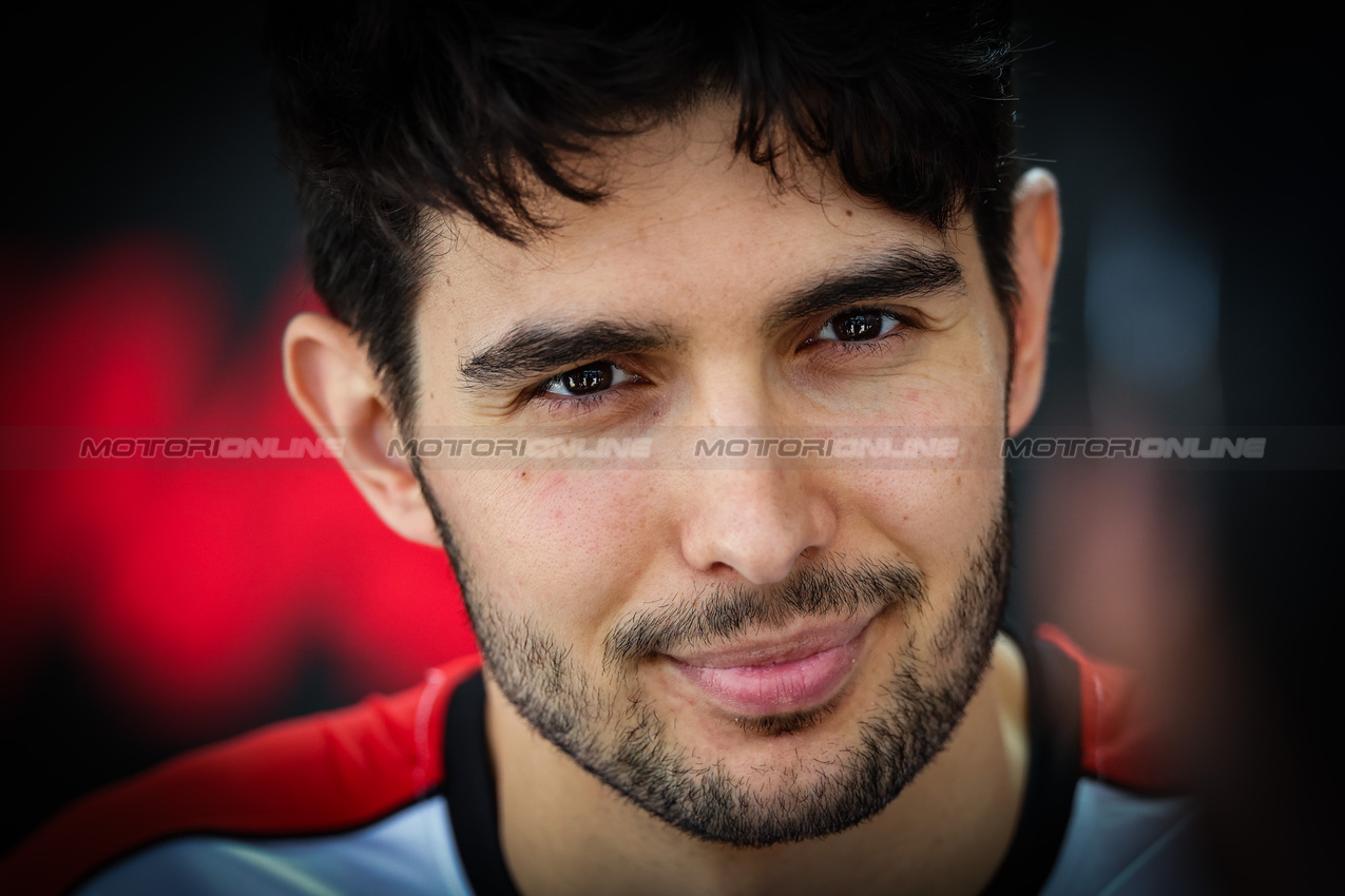 GP MONACO, Esteban Ocon (FRA), Haas F1 Team 
22.05.2025. Formula 1 World Championship, Rd 8, Monaco Grand Prix, Monte Carlo, Monaco, Preparation Day.
- www.xpbimages.com, EMail: requests@xpbimages.com © Copyright: Charniaux / XPB Images