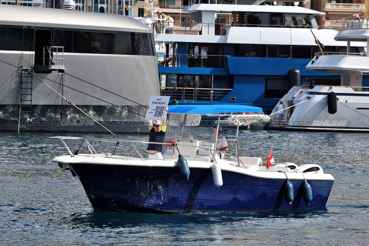 GP MONACO, Boats in the scenic Monaco Harbour.

22.05.2025. Formula 1 World Championship, Rd 8, Monaco Grand Prix, Monte Carlo, Monaco, Preparation Day.

- www.xpbimages.com, EMail: requests@xpbimages.com © Copyright: Moy / XPB Images