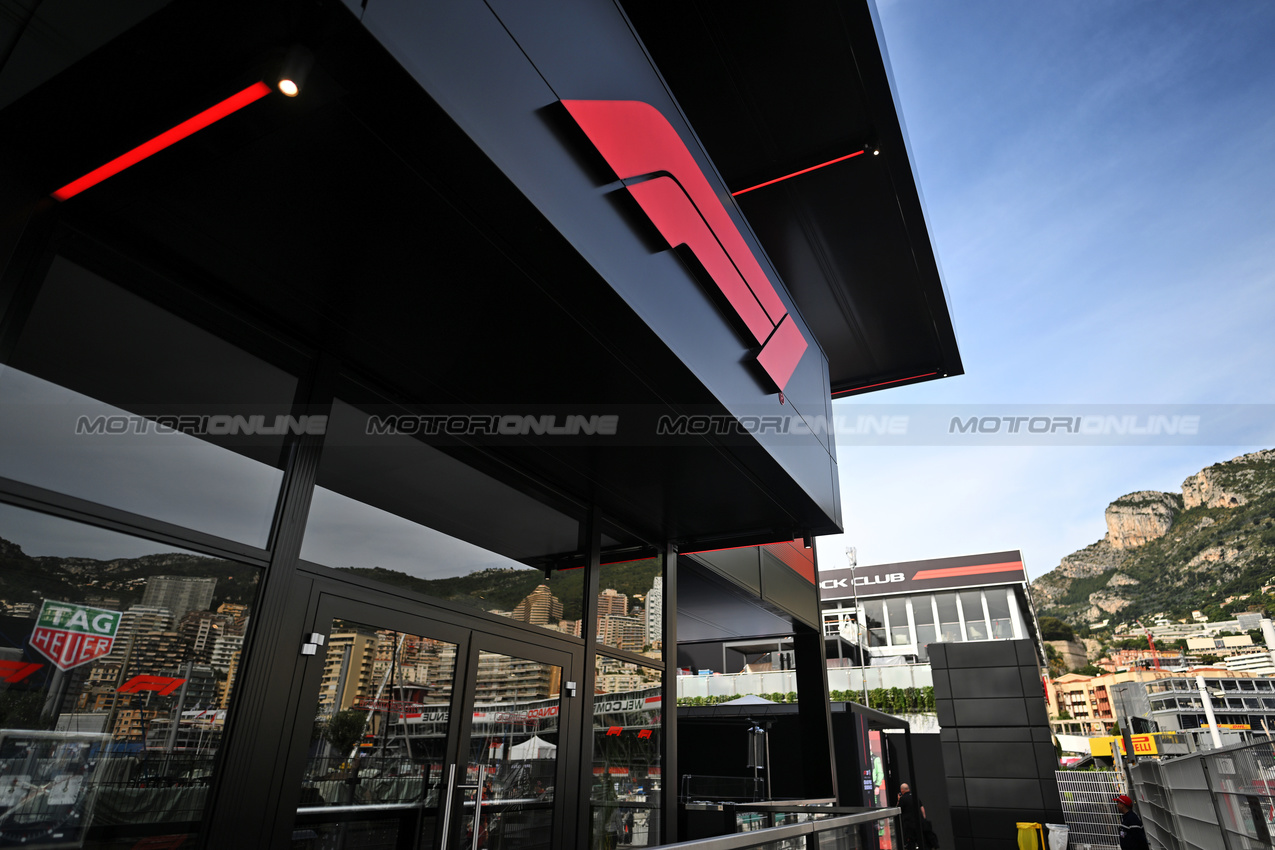 GP MONACO, F1 motorhome in the paddock.

22.05.2025. Formula 1 World Championship, Rd 8, Monaco Grand Prix, Monte Carlo, Monaco, Preparation Day.

- www.xpbimages.com, EMail: requests@xpbimages.com © Copyright: Price / XPB Images