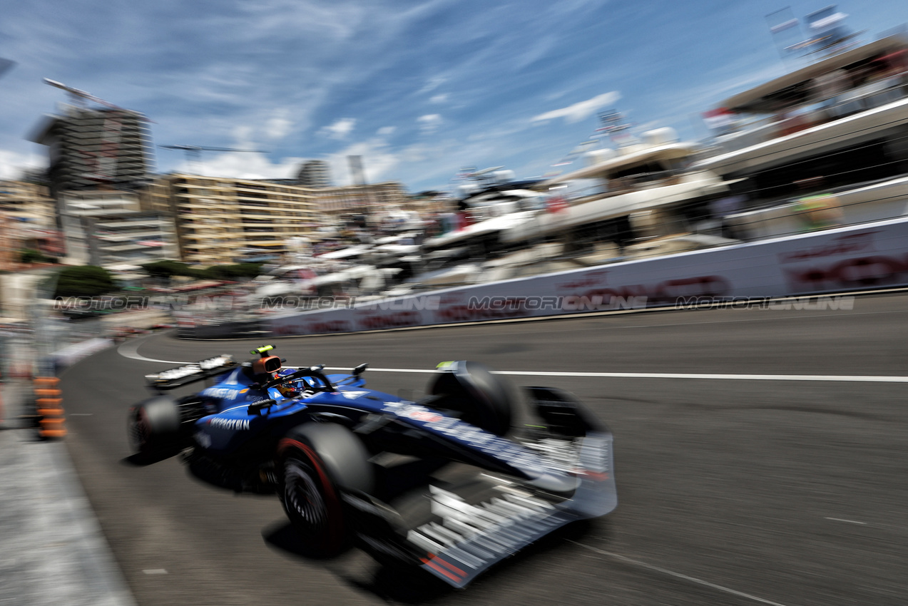 GP MONACO, Carlos Sainz (ESP) Atlassian Williams Racing FW47.

24.05.2025. Formula 1 World Championship, Rd 8, Monaco Grand Prix, Monte Carlo, Monaco, Qualifiche Day.

- www.xpbimages.com, EMail: requests@xpbimages.com © Copyright: Bearne / XPB Images