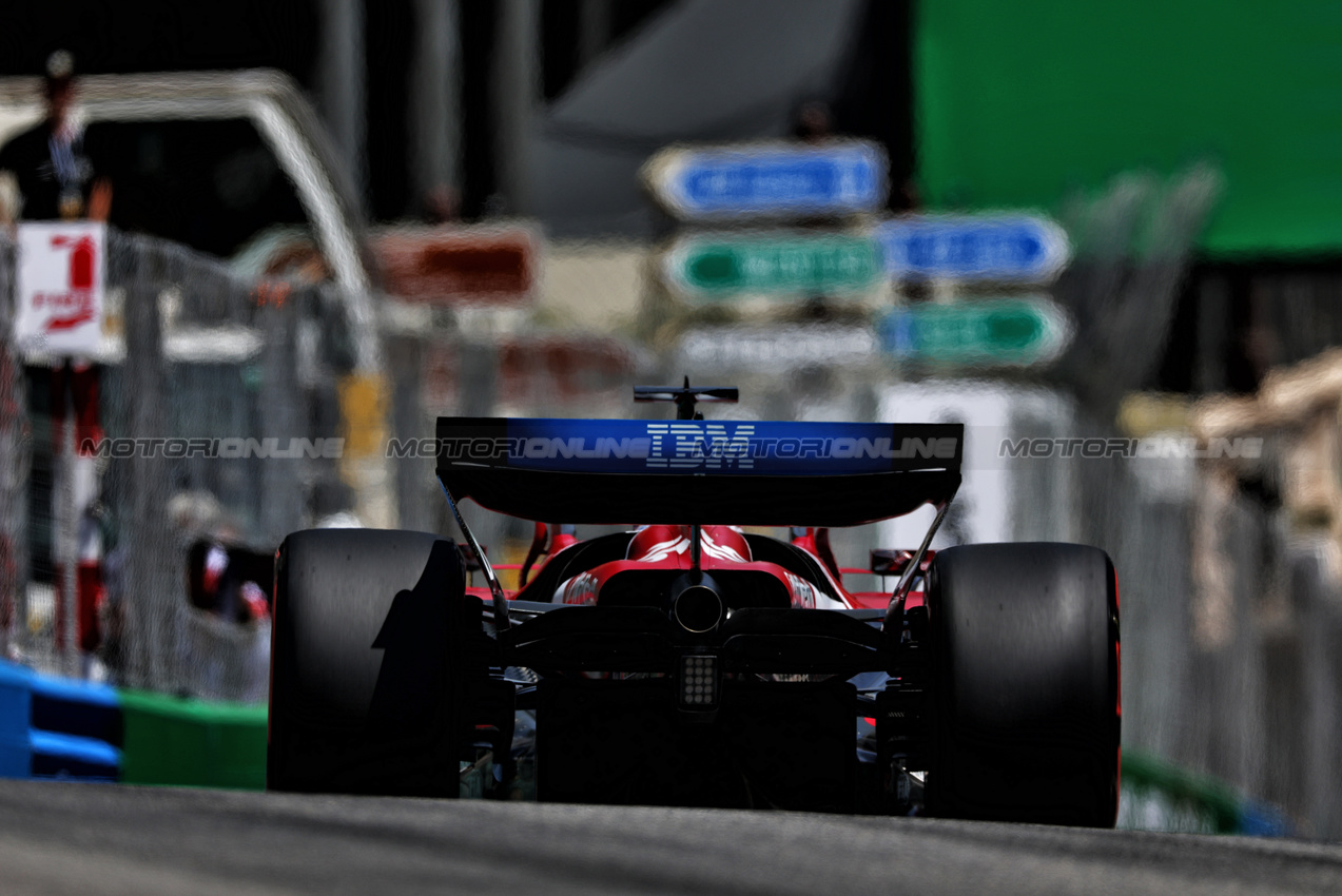 GP MONACO, Charles Leclerc (MON) Ferrari SF-25.

24.05.2025. Formula 1 World Championship, Rd 8, Monaco Grand Prix, Monte Carlo, Monaco, Qualifiche Day.

- www.xpbimages.com, EMail: requests@xpbimages.com © Copyright: Charniaux / XPB Images