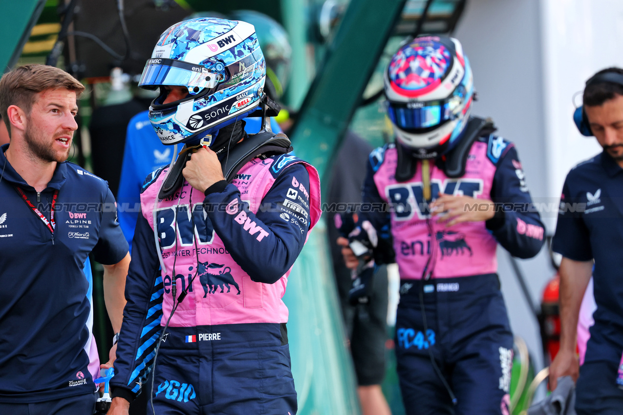 GP MONACO, Pierre Gasly (FRA) Alpine F1 Team e Franco Colapinto (ARG) Alpine F1 Team.

24.05.2025. Formula 1 World Championship, Rd 8, Monaco Grand Prix, Monte Carlo, Monaco, Qualifiche Day.

- www.xpbimages.com, EMail: requests@xpbimages.com © Copyright: Batchelor / XPB Images