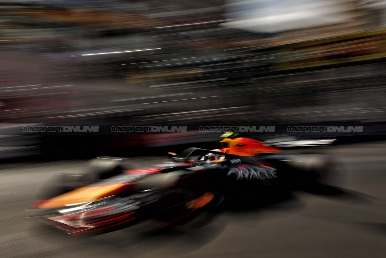 GP MONACO, Yuki Tsunoda (JPN) Red Bull Racing RB21.

24.05.2025. Formula 1 World Championship, Rd 8, Monaco Grand Prix, Monte Carlo, Monaco, Qualifiche Day.

- www.xpbimages.com, EMail: requests@xpbimages.com © Copyright: Charniaux / XPB Images