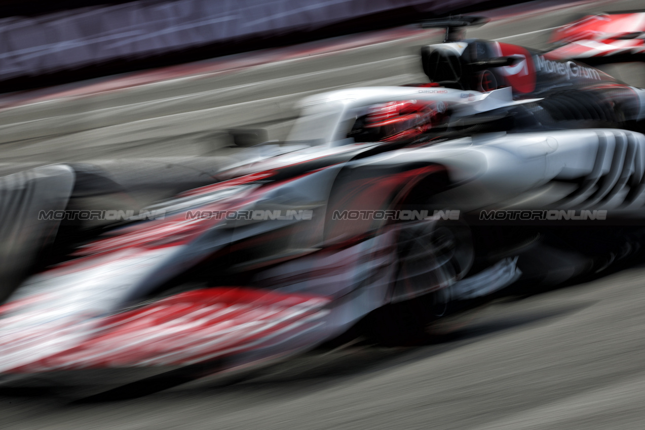 GP MONACO, Esteban Ocon (FRA) Haas VF-25.

24.05.2025. Formula 1 World Championship, Rd 8, Monaco Grand Prix, Monte Carlo, Monaco, Qualifiche Day.

- www.xpbimages.com, EMail: requests@xpbimages.com © Copyright: Moy / XPB Images