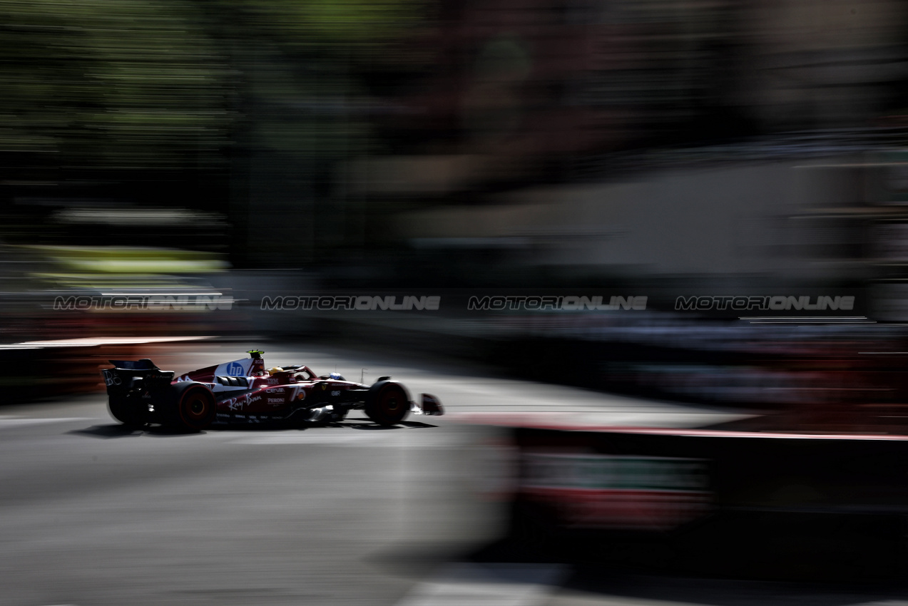 GP MONACO, Lewis Hamilton (GBR) Ferrari SF-25.

24.05.2025. Formula 1 World Championship, Rd 8, Monaco Grand Prix, Monte Carlo, Monaco, Qualifiche Day.

- www.xpbimages.com, EMail: requests@xpbimages.com © Copyright: Charniaux / XPB Images