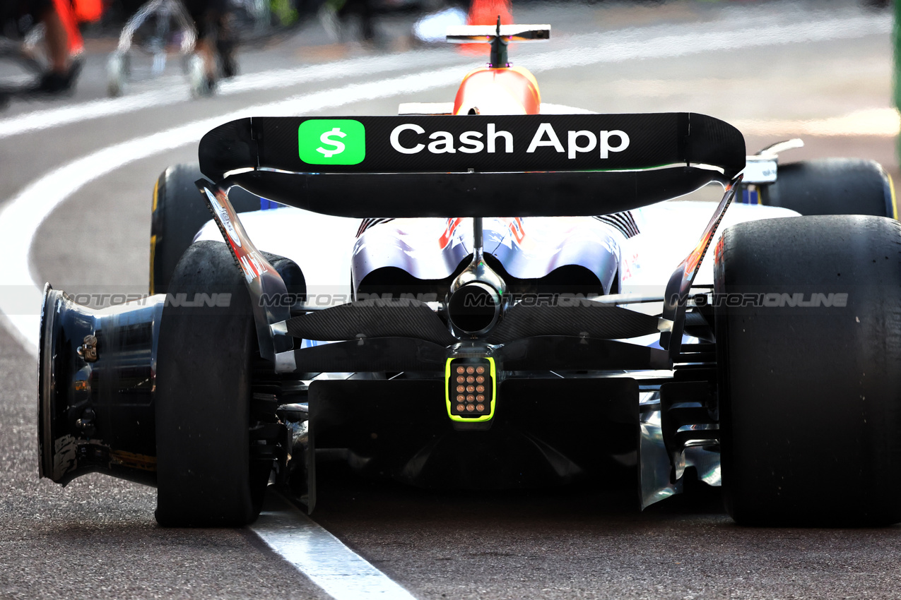 GP MONACO, Isack Hadjar (FRA) Racing Bulls VCARB 02 with damaged rear wheel in the second practice session.

23.05.2025. Formula 1 World Championship, Rd 8, Monaco Grand Prix, Monte Carlo, Monaco, Practice Day.

- www.xpbimages.com, EMail: requests@xpbimages.com © Copyright: Batchelor / XPB Images