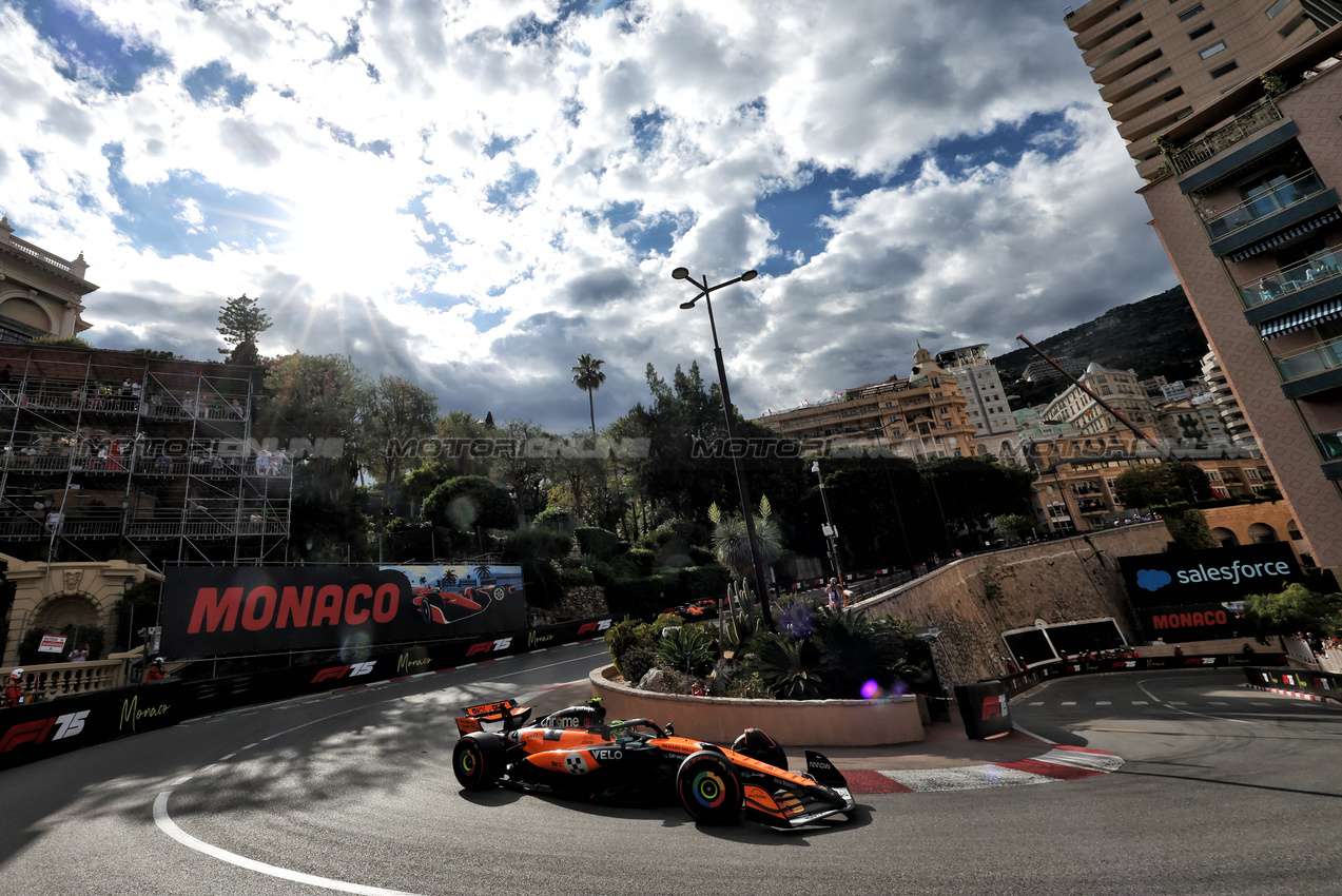 GP MONACO, Lando Norris (GBR) McLaren MCL39.

23.05.2025. Formula 1 World Championship, Rd 8, Monaco Grand Prix, Monte Carlo, Monaco, Practice Day.

- www.xpbimages.com, EMail: requests@xpbimages.com © Copyright: Bearne / XPB Images