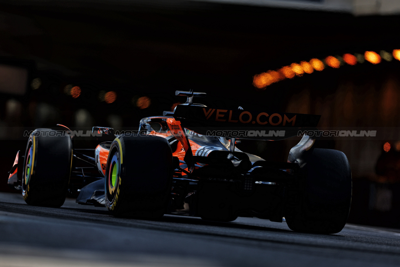 GP MONACO, Oscar Piastri (AUS) McLaren MCL39.

23.05.2025. Formula 1 World Championship, Rd 8, Monaco Grand Prix, Monte Carlo, Monaco, Practice Day.

- www.xpbimages.com, EMail: requests@xpbimages.com © Copyright: Charniaux / XPB Images