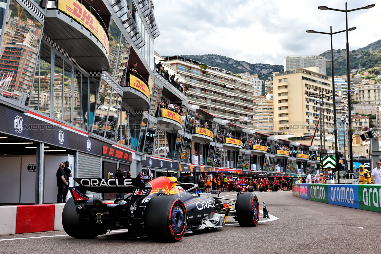 GP MONACO, Yuki Tsunoda (JPN) Red Bull Racing RB21.

23.05.2025. Formula 1 World Championship, Rd 8, Monaco Grand Prix, Monte Carlo, Monaco, Practice Day.

- www.xpbimages.com, EMail: requests@xpbimages.com © Copyright: Batchelor / XPB Images