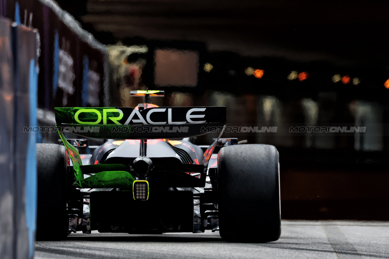 GP MONACO, Yuki Tsunoda (JPN) Red Bull Racing RB21.

23.05.2025. Formula 1 World Championship, Rd 8, Monaco Grand Prix, Monte Carlo, Monaco, Practice Day.

 - www.xpbimages.com, EMail: requests@xpbimages.com © Copyright: Coates / XPB Images