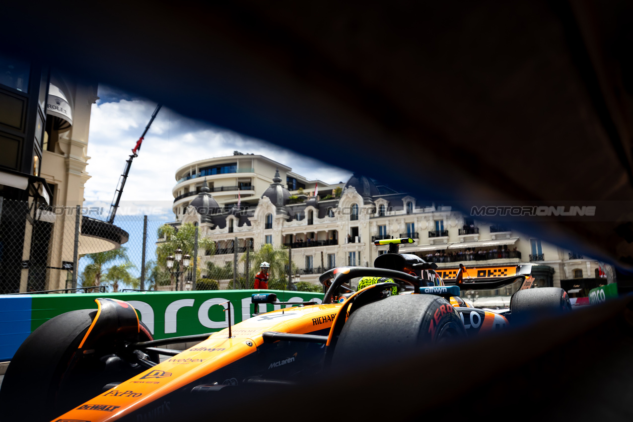 GP MONACO, Lando Norris (GBR) McLaren MCL39.

23.05.2025. Formula 1 World Championship, Rd 8, Monaco Grand Prix, Monte Carlo, Monaco, Practice Day.

- www.xpbimages.com, EMail: requests@xpbimages.com © Copyright: Bearne / XPB Images