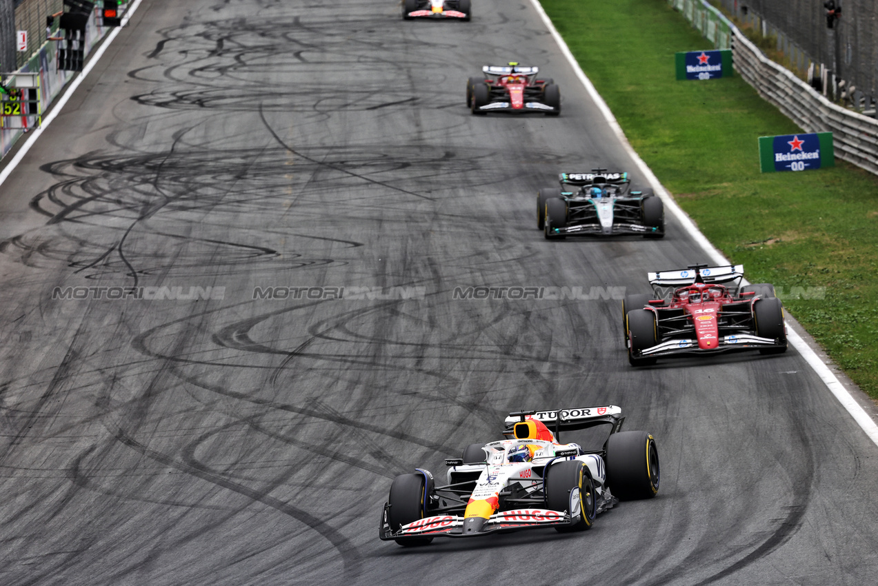 GP OLANDA, Isack Hadjar (FRA) Racing Bulls VCARB 02.

31.08.2025. Formula 1 World Championship, Rd 15, Dutch Grand Prix, Zandvoort, Netherlands, Gara Day.

- www.xpbimages.com, EMail: requests@xpbimages.com © Copyright: Batchelor / XPB Images
