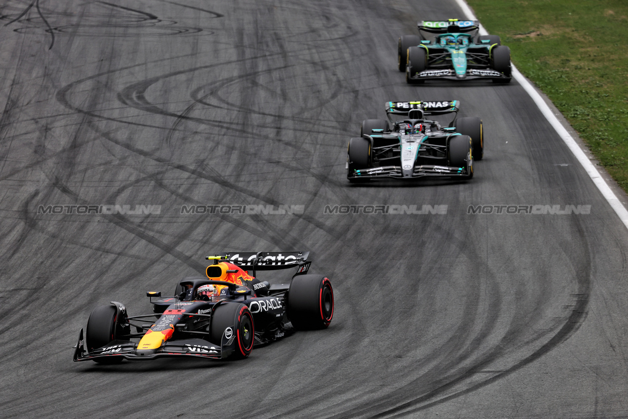 GP OLANDA, Yuki Tsunoda (JPN) Red Bull Racing RB21.

31.08.2025. Formula 1 World Championship, Rd 15, Dutch Grand Prix, Zandvoort, Netherlands, Gara Day.

- www.xpbimages.com, EMail: requests@xpbimages.com © Copyright: Batchelor / XPB Images