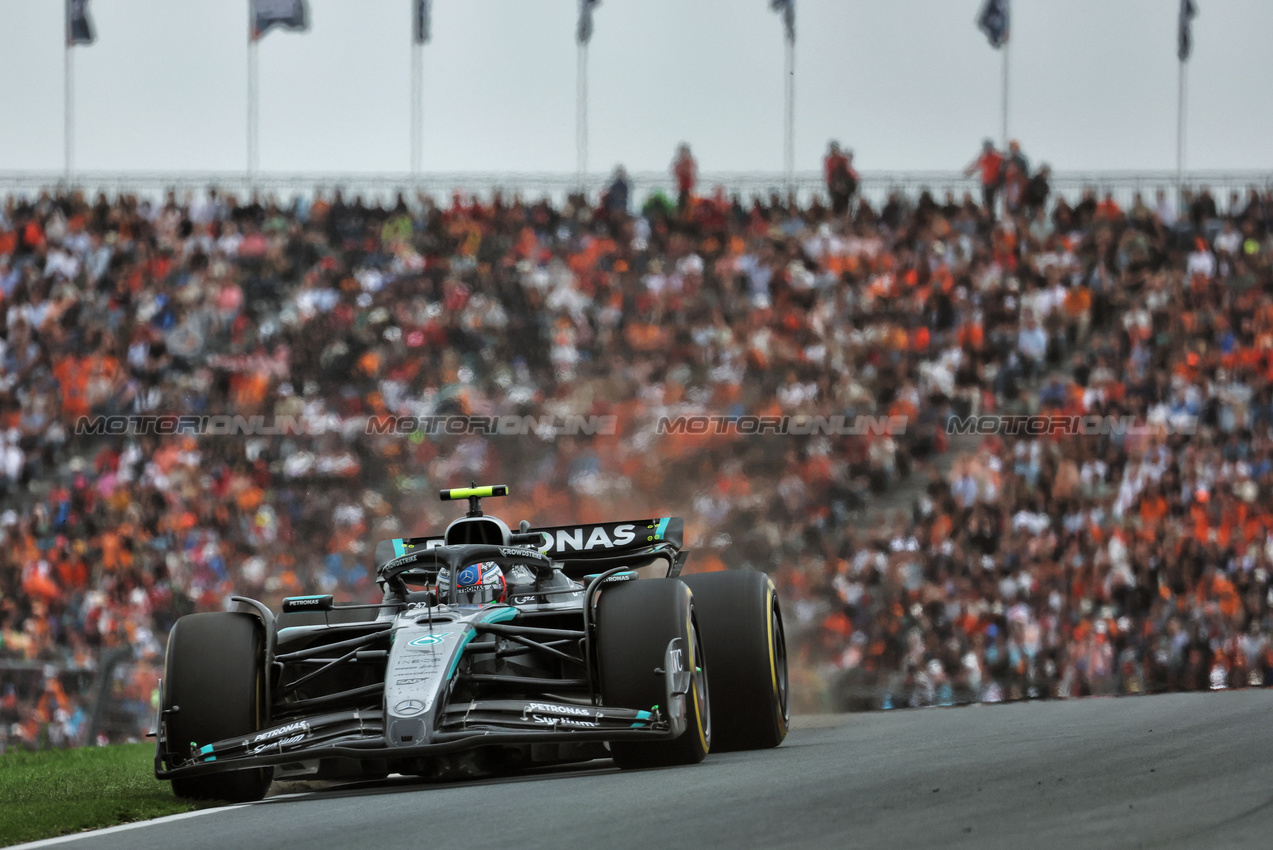 GP OLANDA, Andrea Kimi Antonelli (ITA) Mercedes AMG F1 W16.

31.08.2025. Formula 1 World Championship, Rd 15, Dutch Grand Prix, Zandvoort, Netherlands, Gara Day.

- www.xpbimages.com, EMail: requests@xpbimages.com © Copyright: Moy / XPB Images