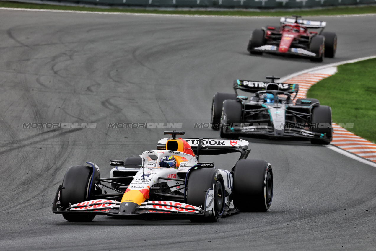 GP OLANDA, Isack Hadjar (FRA) Racing Bulls VCARB 02.

31.08.2025. Formula 1 World Championship, Rd 15, Dutch Grand Prix, Zandvoort, Netherlands, Gara Day.

- www.xpbimages.com, EMail: requests@xpbimages.com © Copyright: Moy / XPB Images