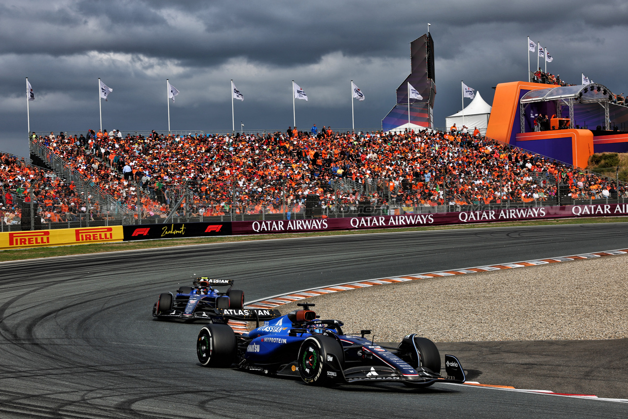 GP OLANDA, Alexander Albon (THA) Atlassian Williams Racing FW47.

31.08.2025. Formula 1 World Championship, Rd 15, Dutch Grand Prix, Zandvoort, Netherlands, Gara Day.

- www.xpbimages.com, EMail: requests@xpbimages.com © Copyright: Charniaux / XPB Images