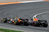 GP OLANDA, Max Verstappen (NLD) Red Bull Racing RB21 e Lando Norris (GBR) McLaren MCL39 battle for position.

31.08.2025. Formula 1 World Championship, Rd 15, Dutch Grand Prix, Zandvoort, Netherlands, Gara Day.

- www.xpbimages.com, EMail: requests@xpbimages.com © Copyright: Batchelor / XPB Images