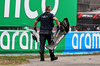 GP OLANDA, Lewis Hamilton (GBR) Ferrari SF-25 crashed out of the race - debris removed from the circuit.

31.08.2025. Formula 1 World Championship, Rd 15, Dutch Grand Prix, Zandvoort, Netherlands, Gara Day.

- www.xpbimages.com, EMail: requests@xpbimages.com © Copyright: Moy / XPB Images