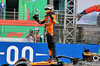 GP OLANDA, Gara winner Oscar Piastri (AUS) McLaren MCL39 celebrates in parc ferme.

31.08.2025. Formula 1 World Championship, Rd 15, Dutch Grand Prix, Zandvoort, Netherlands, Gara Day.

- www.xpbimages.com, EMail: requests@xpbimages.com © Copyright: Moy / XPB Images