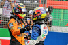 GP OLANDA, (L to R): Gara winner Oscar Piastri (AUS) McLaren celebrates with third placed Isack Hadjar (FRA) Racing Bulls in parc ferme.

31.08.2025. Formula 1 World Championship, Rd 15, Dutch Grand Prix, Zandvoort, Netherlands, Gara Day.

- www.xpbimages.com, EMail: requests@xpbimages.com © Copyright: Moy / XPB Images