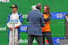 GP OLANDA, Laura Bowden (GBR) McLaren Chief Financial Officer celebrates on the podium.

31.08.2025. Formula 1 World Championship, Rd 15, Dutch Grand Prix, Zandvoort, Netherlands, Gara Day.

- www.xpbimages.com, EMail: requests@xpbimages.com © Copyright: Bearne / XPB Images