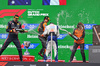 GP OLANDA, The podium (L to R): Max Verstappen (NLD) Red Bull Racing, second; Oscar Piastri (AUS) McLaren, vincitore; Isack Hadjar (FRA) Racing Bulls, third; Laura Bowden (GBR) McLaren Chief Financial Officer.

31.08.2025. Formula 1 World Championship, Rd 15, Dutch Grand Prix, Zandvoort, Netherlands, Gara Day.

- www.xpbimages.com, EMail: requests@xpbimages.com © Copyright: Bearne / XPB Images