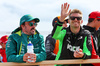 GP OLANDA, (L to R): Fernando Alonso (ESP) Aston Martin F1 Team with Nico Hulkenberg (GER) Sauber on the drivers' parade.

31.08.2025. Formula 1 World Championship, Rd 15, Dutch Grand Prix, Zandvoort, Netherlands, Gara Day.

 - www.xpbimages.com, EMail: requests@xpbimages.com © Copyright: Miltenburg / XPB Images