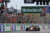 GP OLANDA, Gara winner Oscar Piastri (AUS) McLaren MCL39 takes the chequered flag at the end of the race.

31.08.2025. Formula 1 World Championship, Rd 15, Dutch Grand Prix, Zandvoort, Netherlands, Gara Day.

- www.xpbimages.com, EMail: requests@xpbimages.com © Copyright: Moy / XPB Images