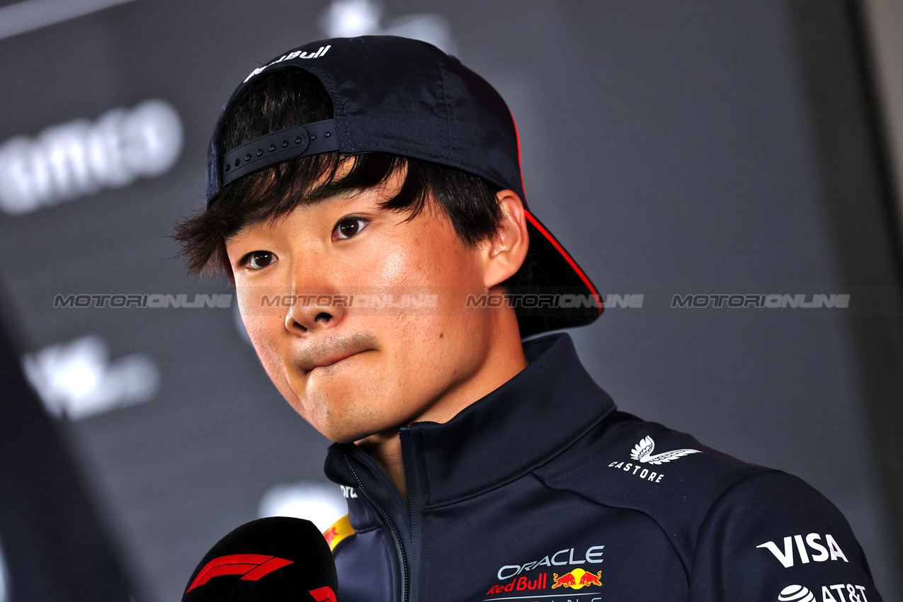 GP OLANDA, Yuki Tsunoda (JPN) Red Bull Racing.

28.08.2025. Formula 1 World Championship, Rd 15, Dutch Grand Prix, Zandvoort, Netherlands, Preparation Day.

- www.xpbimages.com, EMail: requests@xpbimages.com © Copyright: Moy / XPB Images